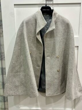 Yaly Couture Wool-Blend Light Gray Double-Breasted Cape with Stand Collar